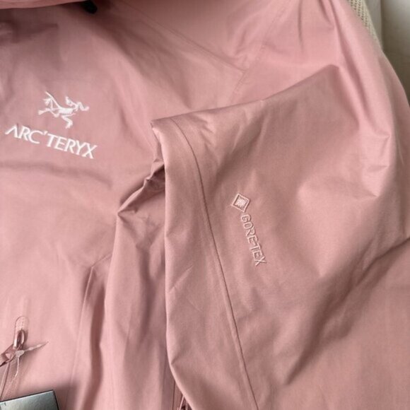 Arc'teryx BETA LT Jacket Solid Color Casual Sports - Picture 3 of 10